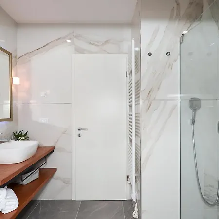 Valery ゲストハウス スプリト