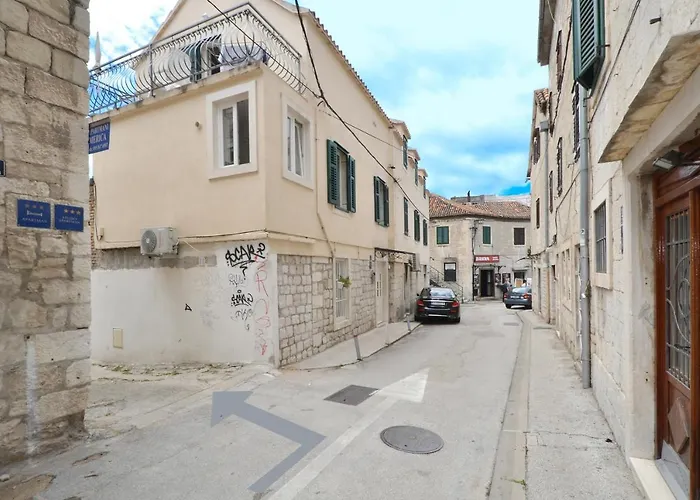 Valery بيت ضيافة